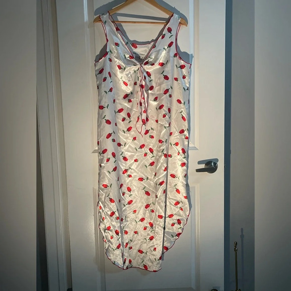 Vintage Jessica Size L Rosebud Nightgown - Picture 1 of 9